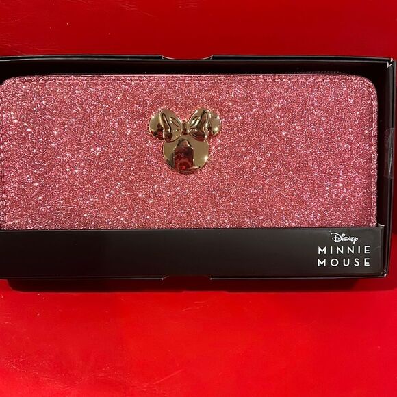 NIB Minnie Mouse glittery wallet - Picture 1 of 3